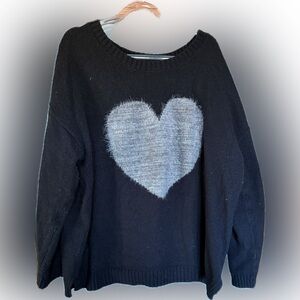 Ellos black heart sweater large 18/20